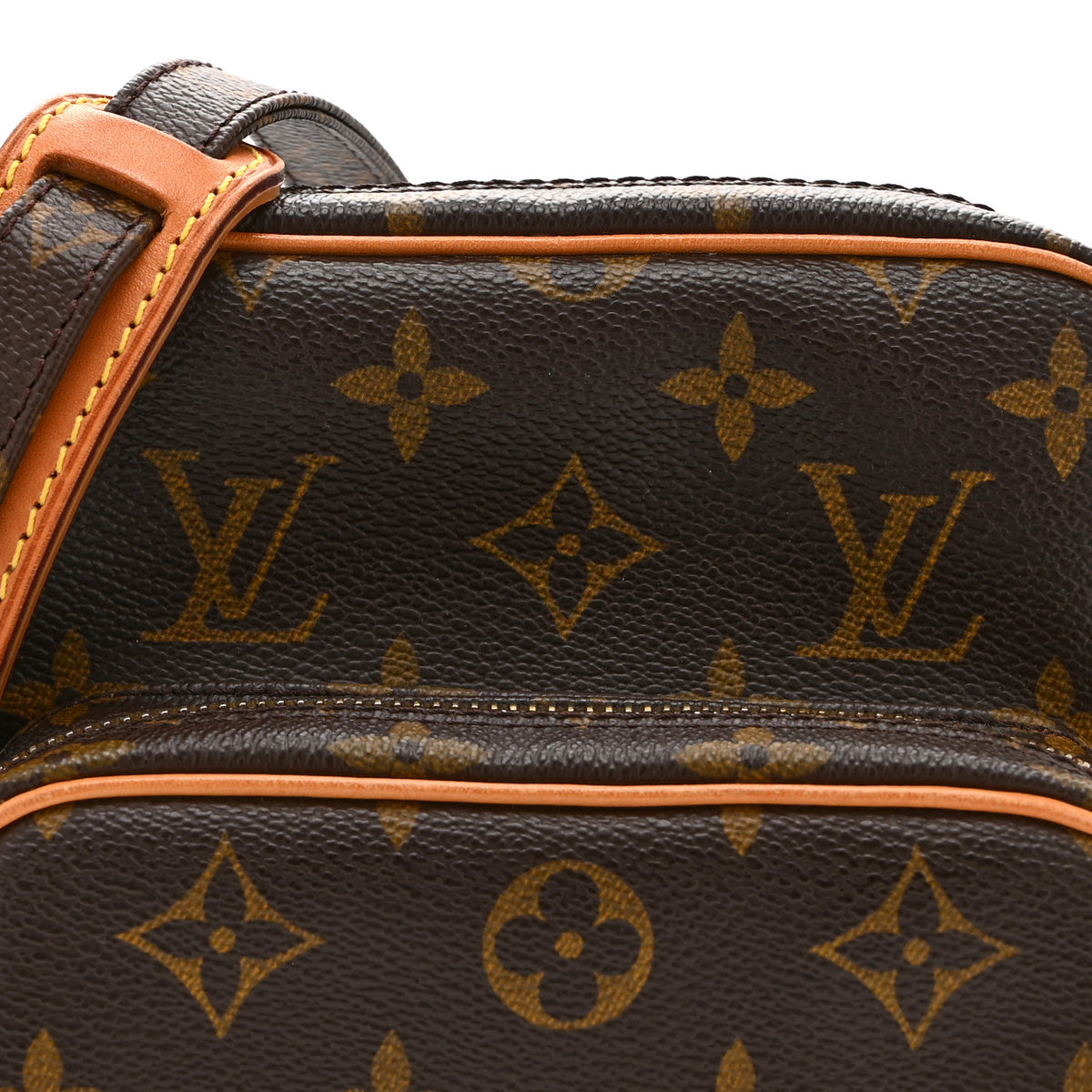 Monogram Amazone