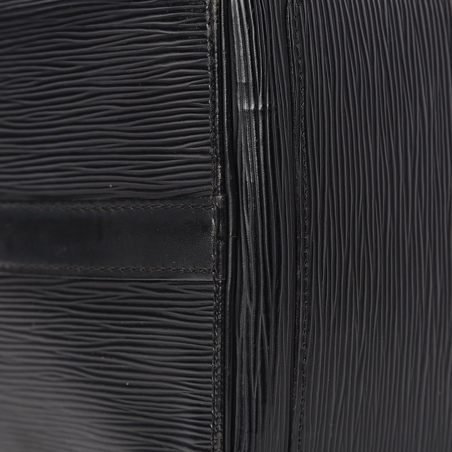 Louis Vuitton Epi Speedy 30 Black 16 of 26