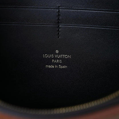 Louis Vuitton Reverse Monogram Dauphine Bumbag 7 of 10
