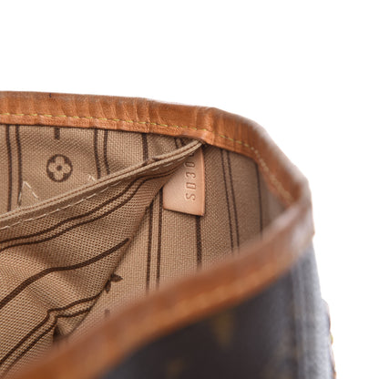 Louis Vuitton Monogram Neverfull MM 7 of 18