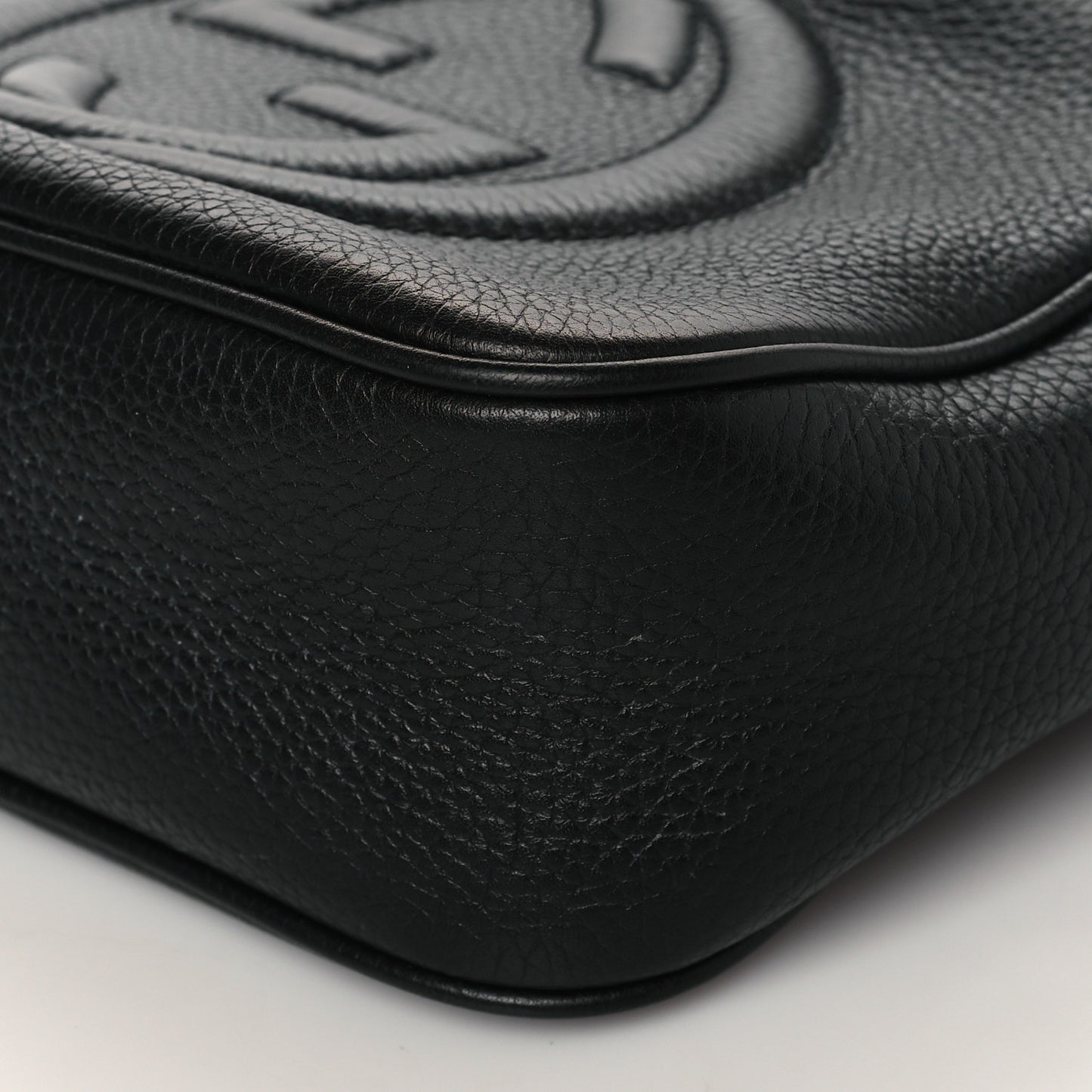 Pebbled Calfskin Small Soho Disco Bag Black