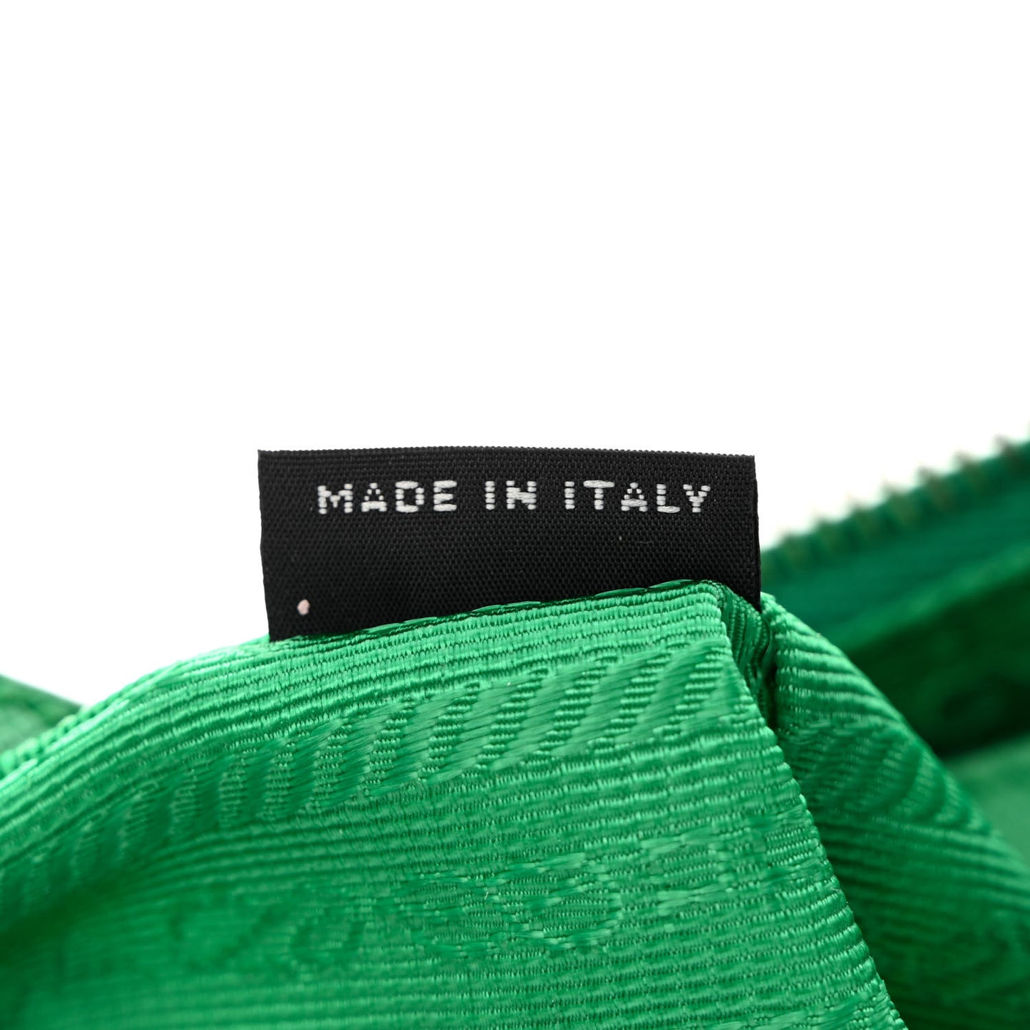 Tessuto Nylon Gaufre Shoulder Bag Menta