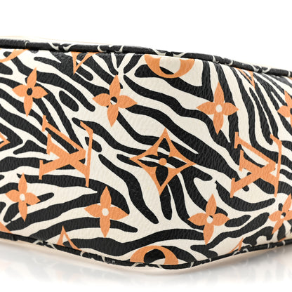 Louis Vuitton Monogram Giant Jungle Beach Pouch Ivory 7 of 13
