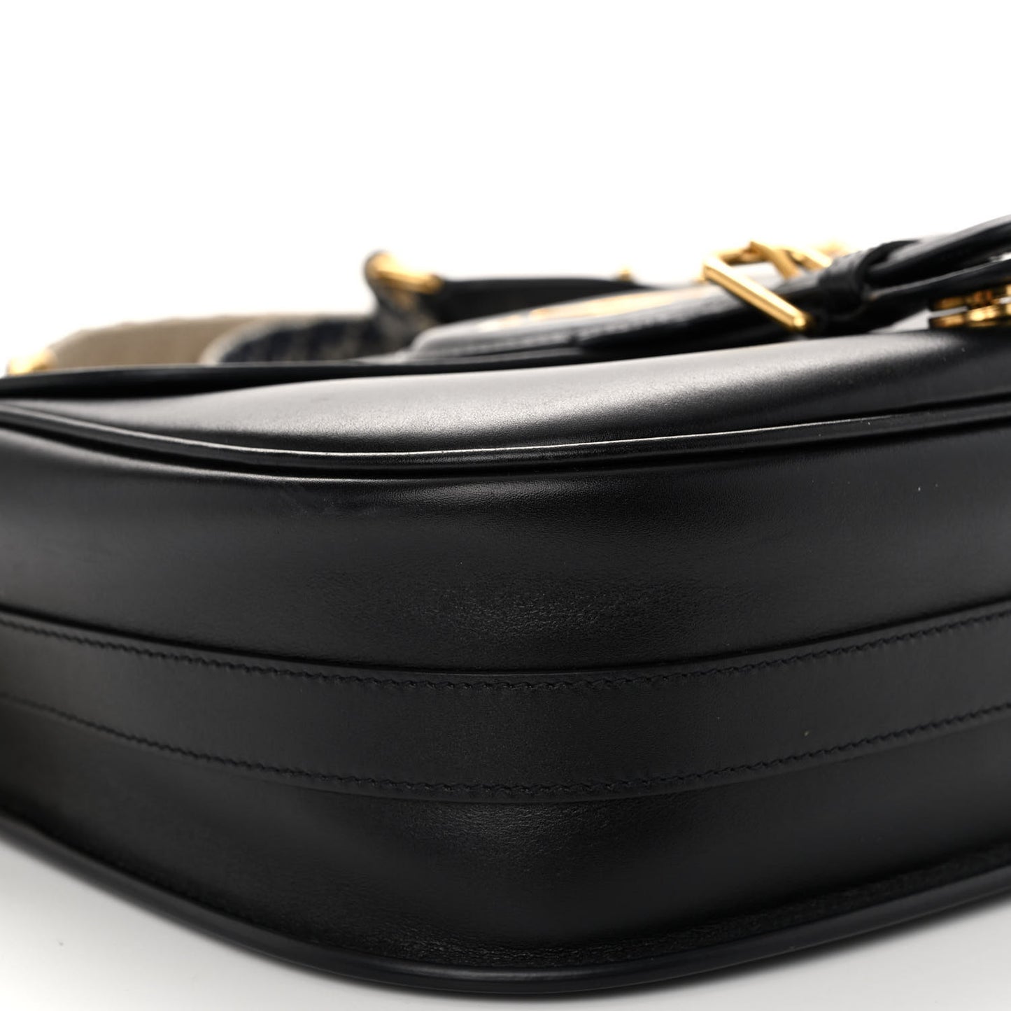 Box Calfskin Large Bobby Flap Black