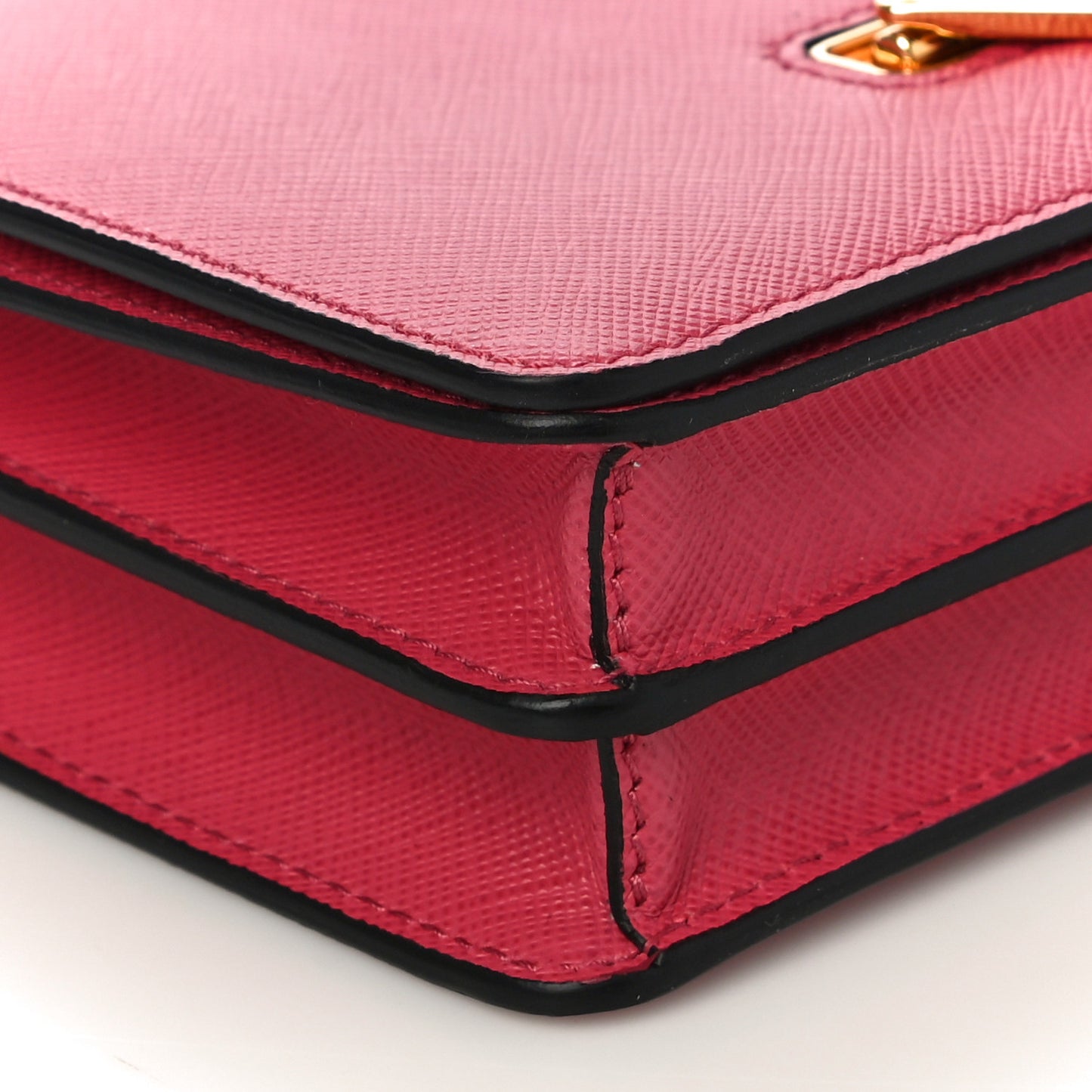 Saffiano Bandoliera Flip Lock Chain Crossbody Bag Peonia