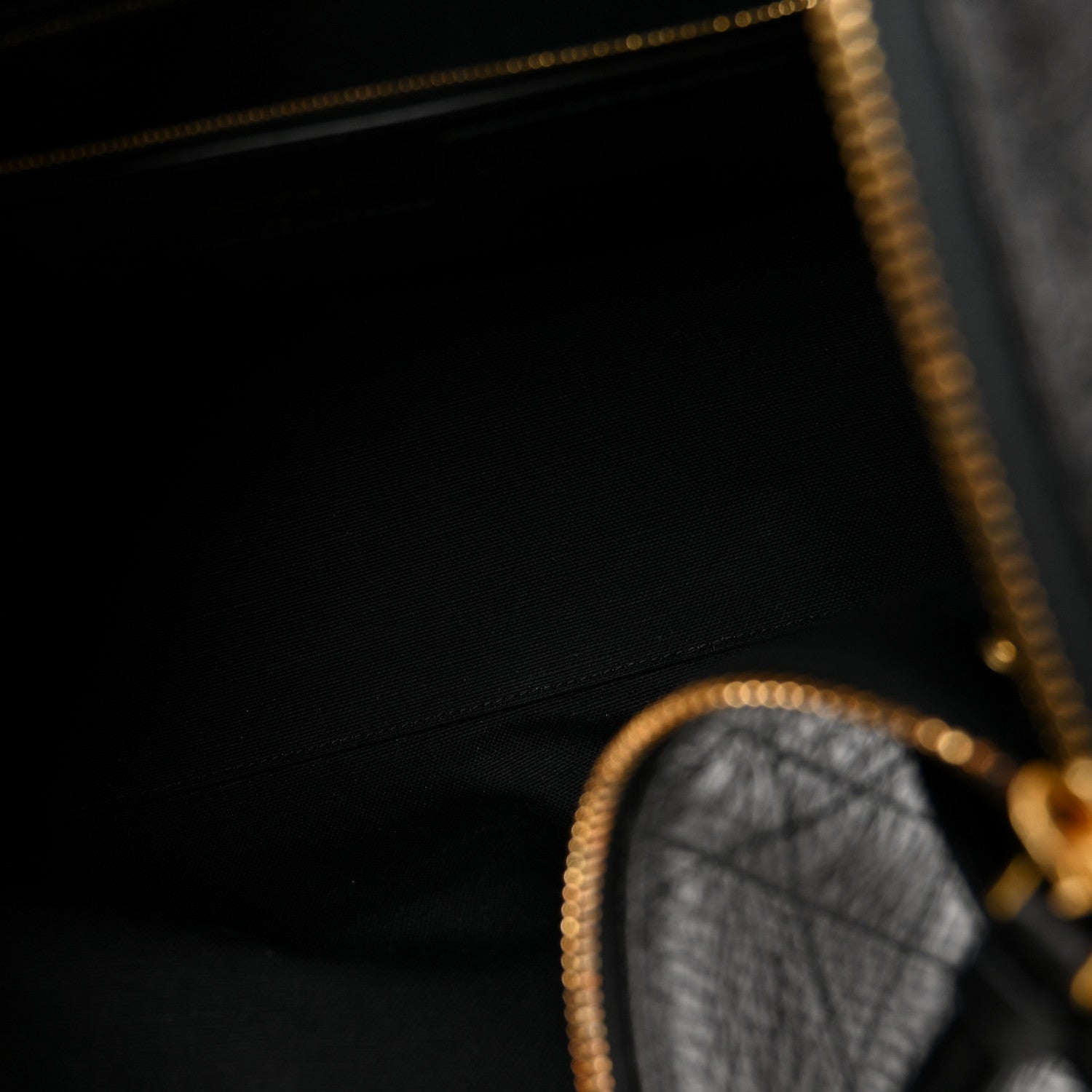 Christian Dior Crinkled Calfskin Macrocannage Large Voyage Bag Black 5 of 11
