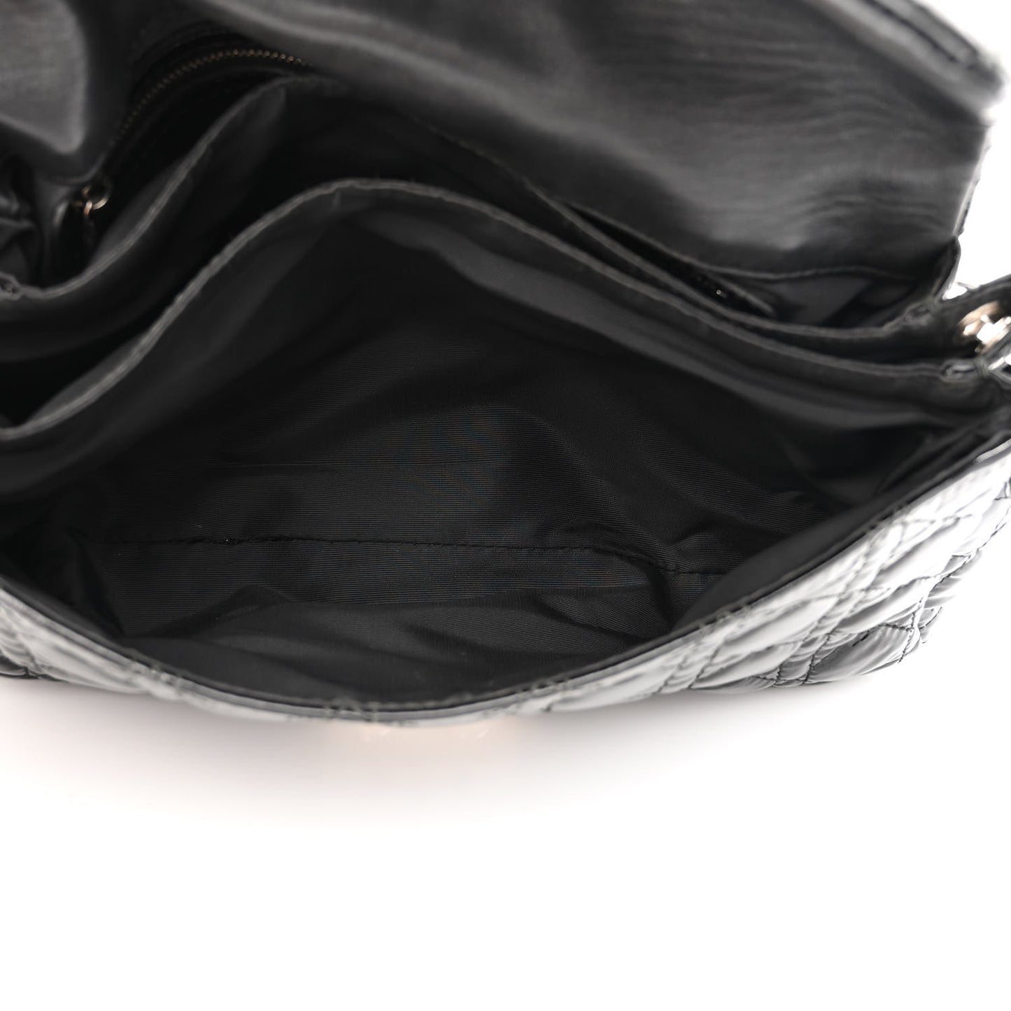 Patent Cannage New Lock Flap Black
