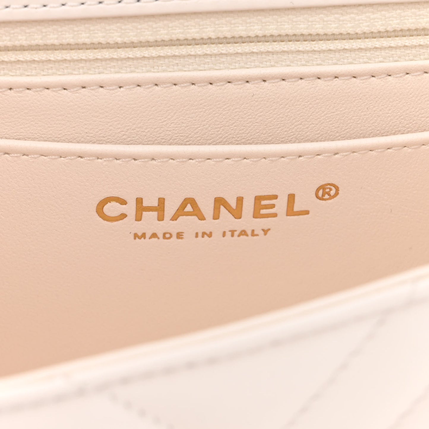 Aged Calfskin Chevron Quilted 2.55 Reissue Mini Flap White
