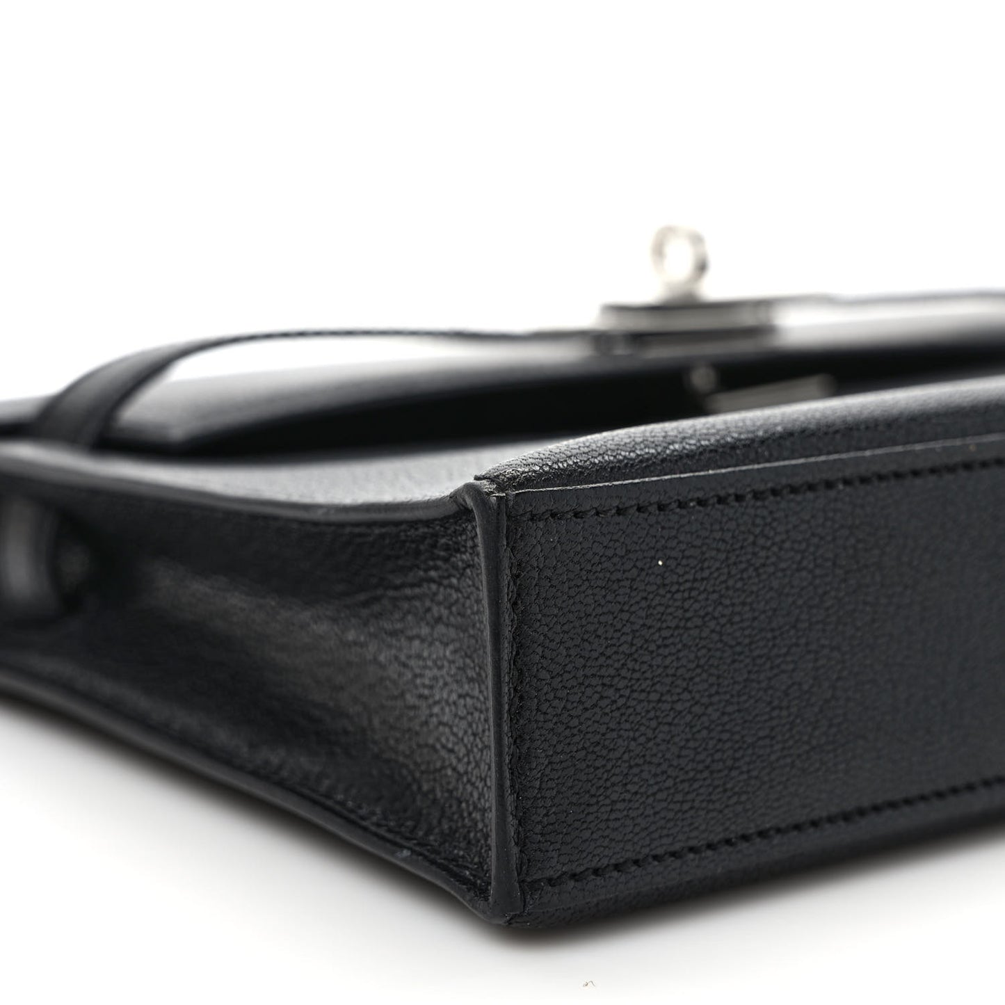 Chevre Chamkila Kelly Elan Black