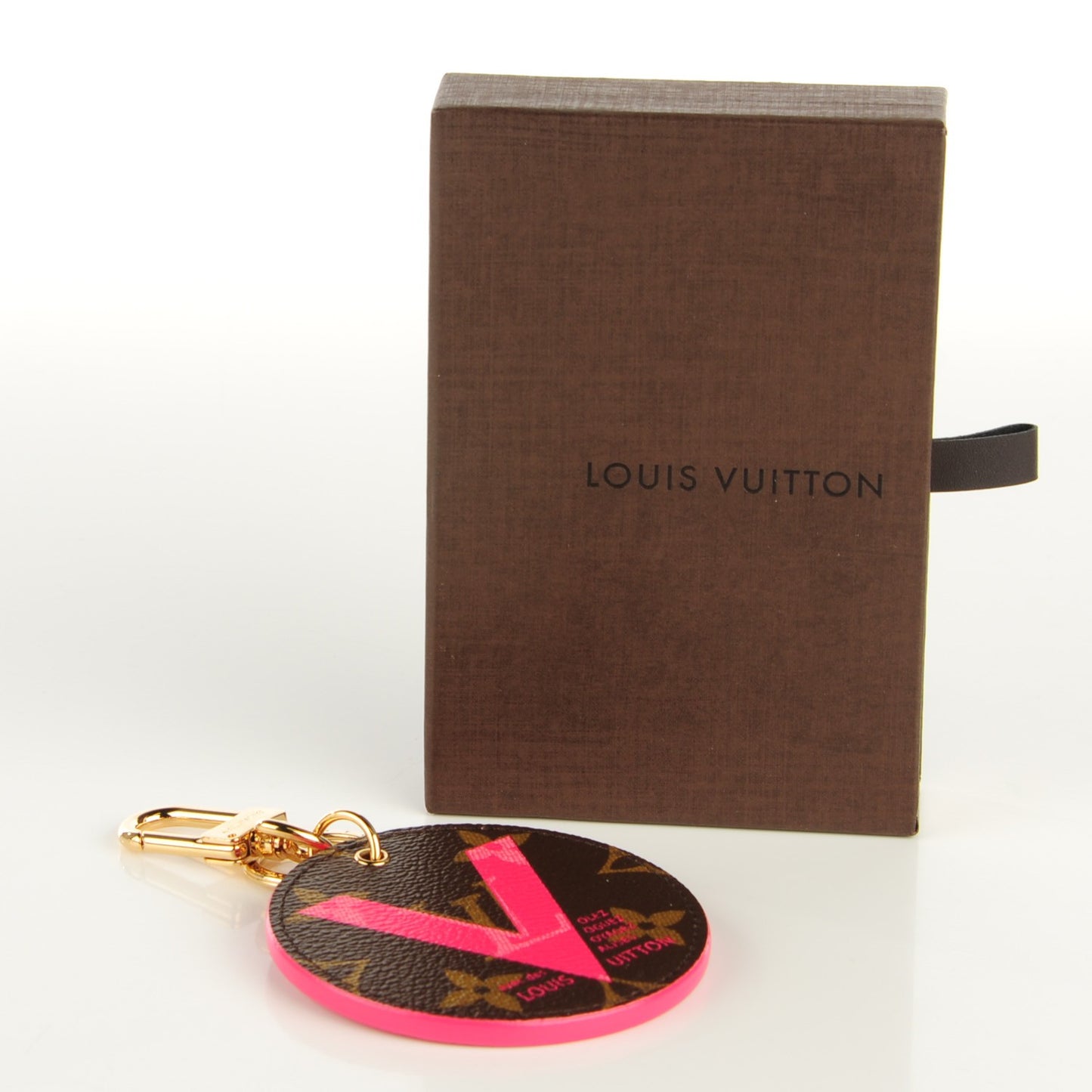 Monogram Illustre V Bag Charm Key Ring Grenade