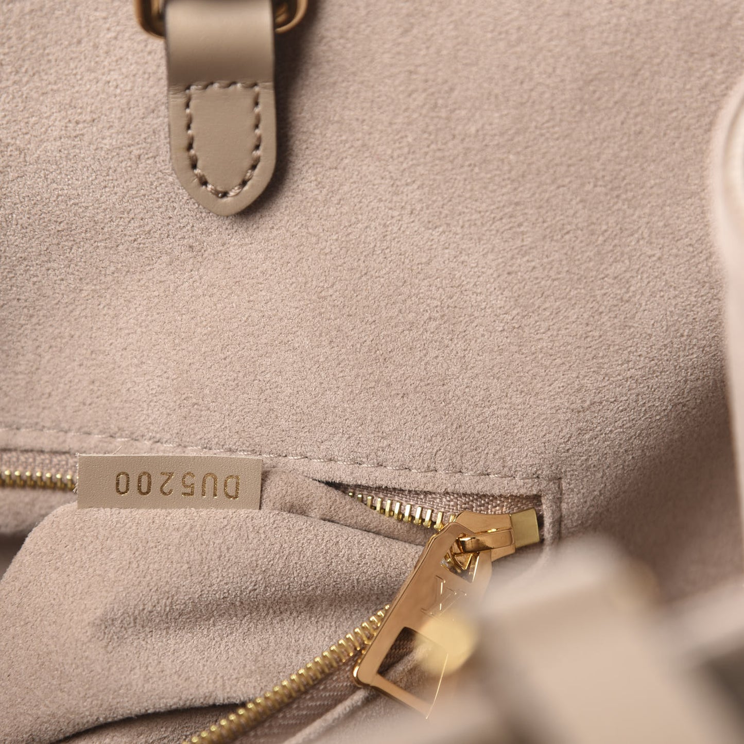 Empreinte Monogram Giant Onthego MM Tourterelle Creme