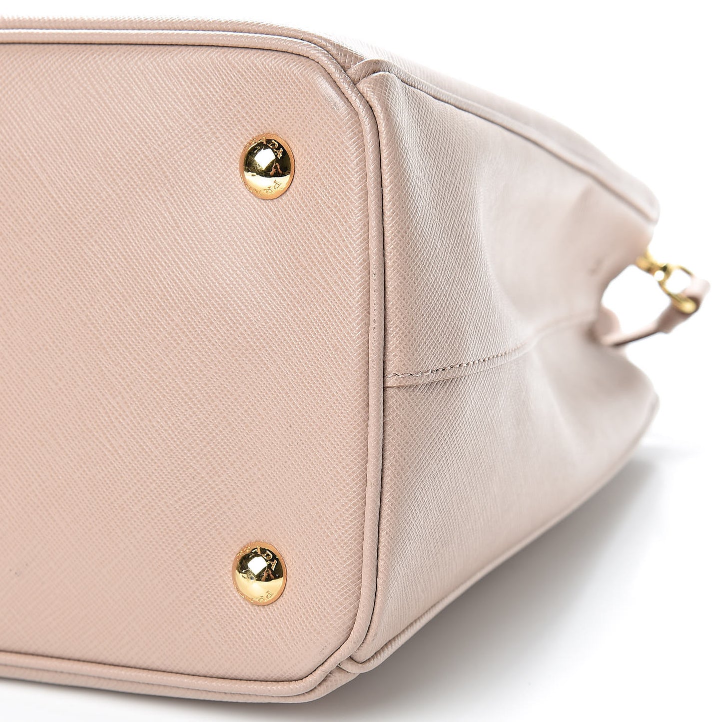 Saffiano Lux Medium Tote Cammeo