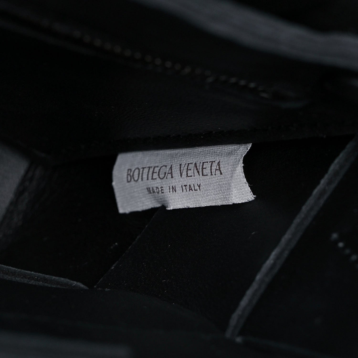 Bottega Veneta Lambskin Maxi Intrecciato Cassette Crossbody Bag Black 7 of 15