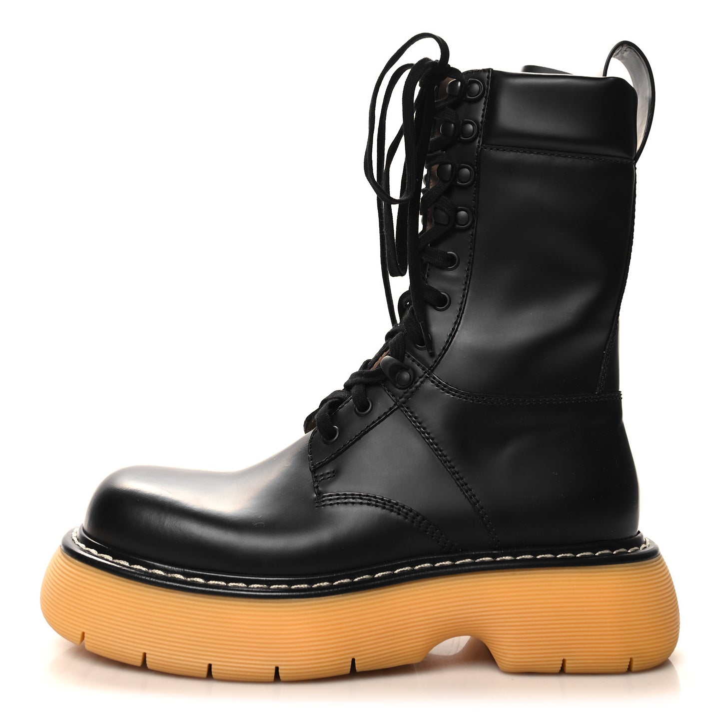 Calfskin The Swell Lace Up Boots 38 Black Natural Rubber 39
