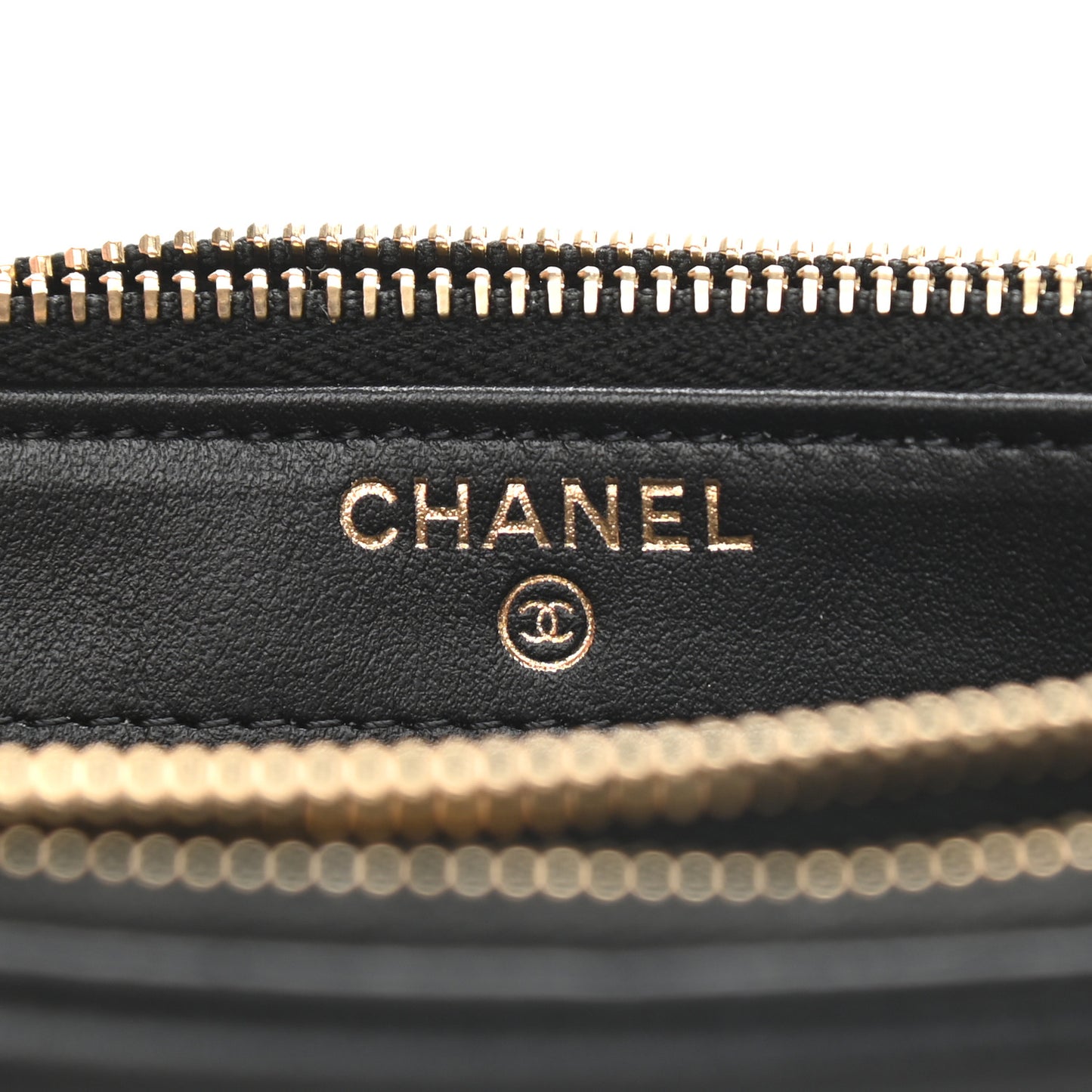 Caviar Quilted CC Filigree Clutch With Chain Beige Black