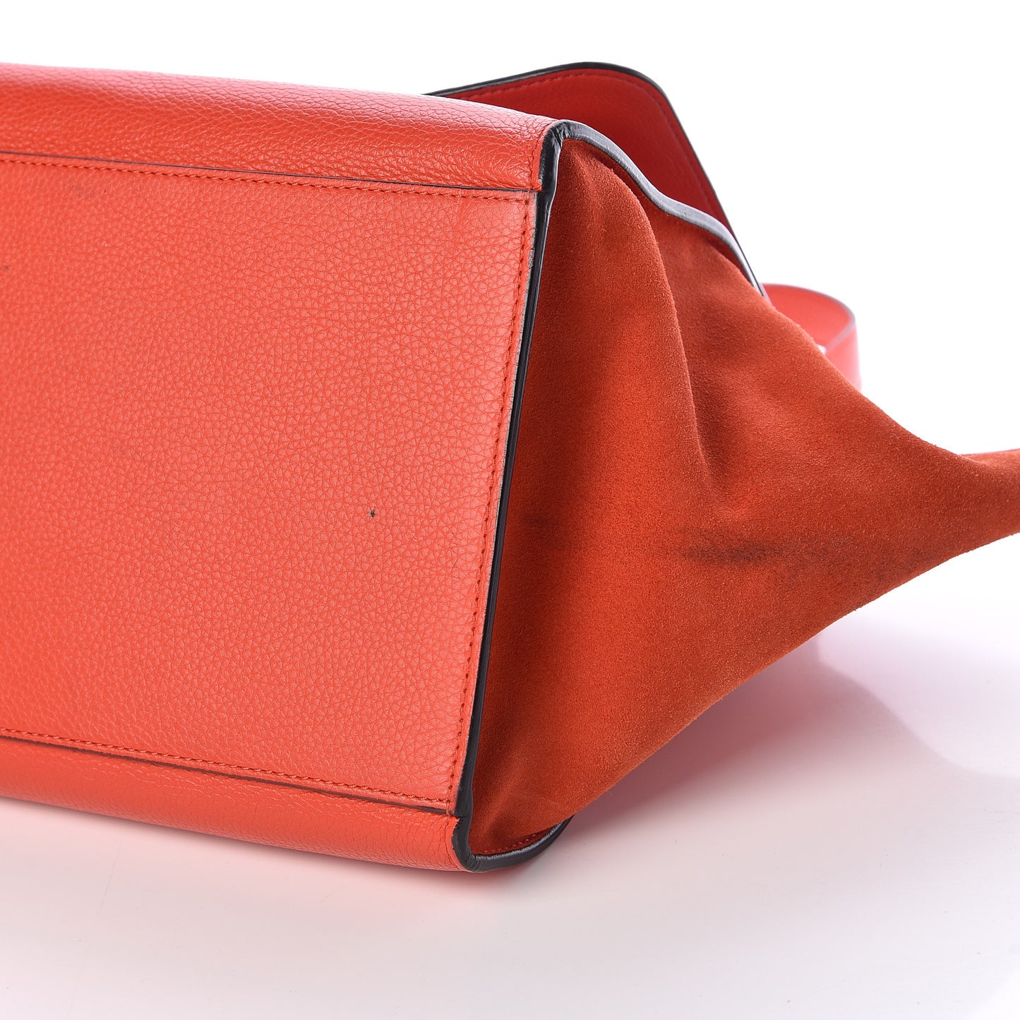 Drummed Calfskin Suede Medium Trapeze Vermillion