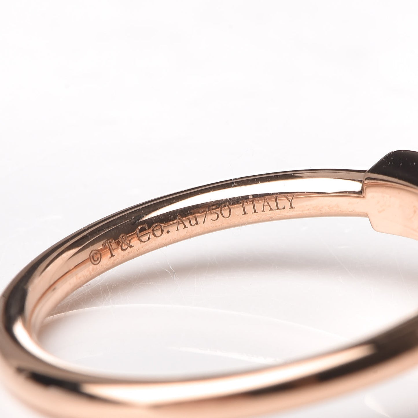 18K Rose Gold Black Onyx T Wire Ring 52 6
