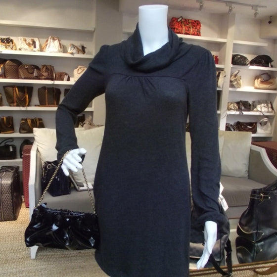 Patent Rosette Evening Clutch Black