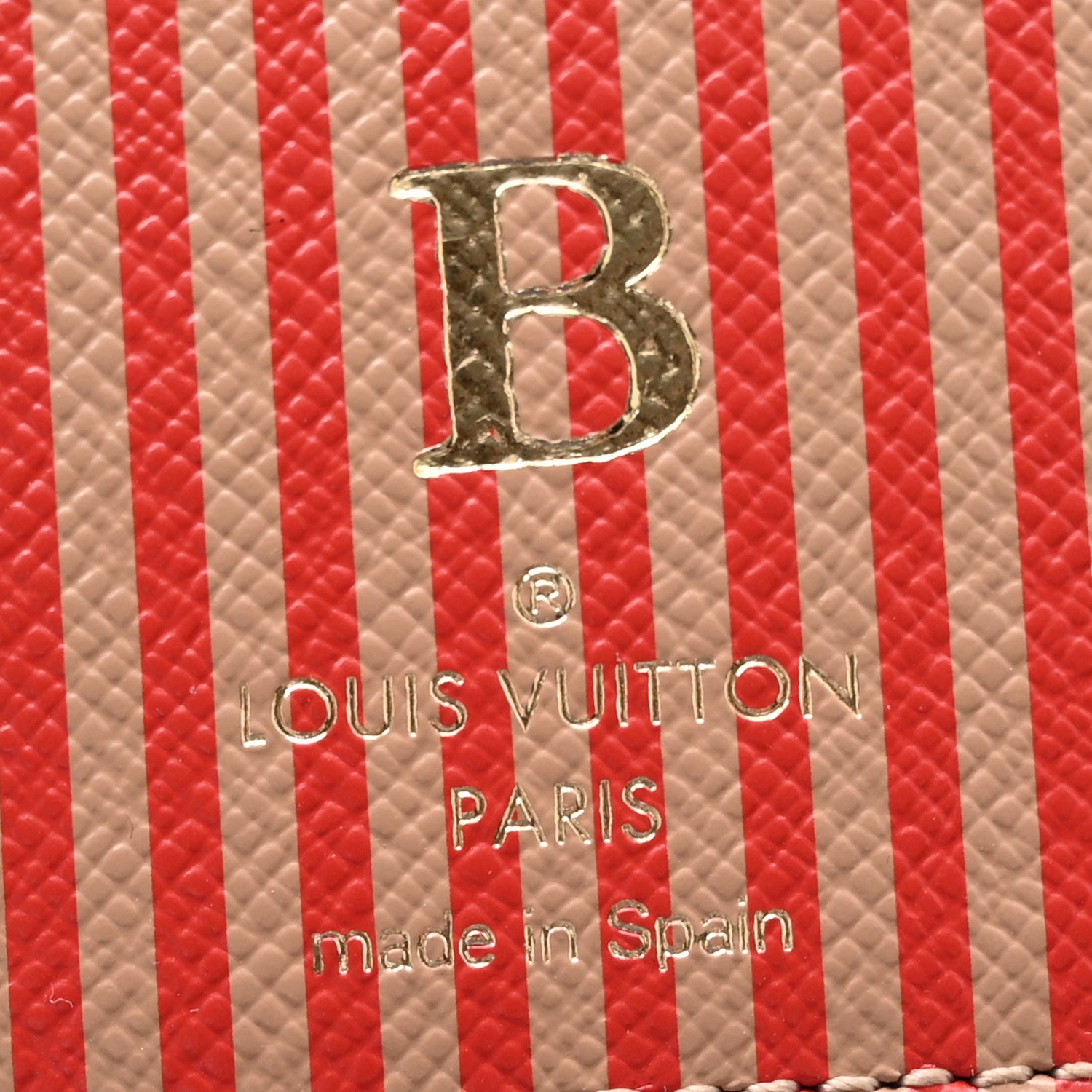 Louis Vuitton Monogram Illustre Trunk Key Holder Bordeaux 3 of 7