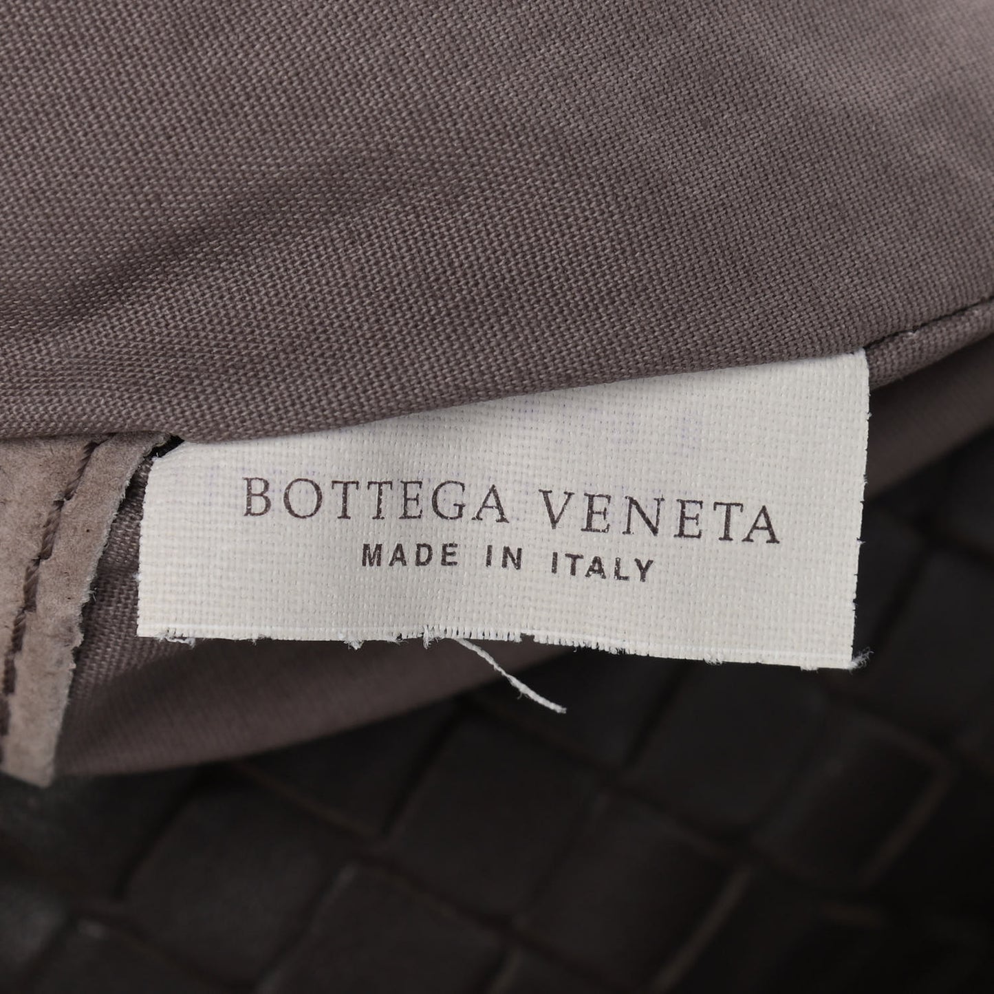 Nappa Intrecciato Medium Veneta Hobo Ebano