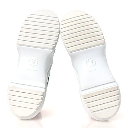 Louis Vuitton Calfskin Technical Nylon LV Archlight Sneakers 38.5 White Blue Gris 7 of 10