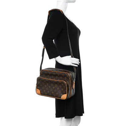 Louis Vuitton Monogram Nil 28 2 of 13