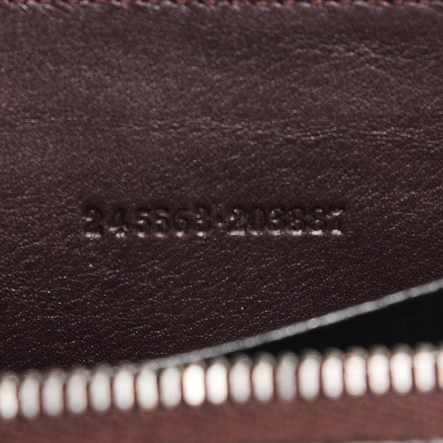 Gucci Crocodile Zip Around Card Case Brown 7 of 7