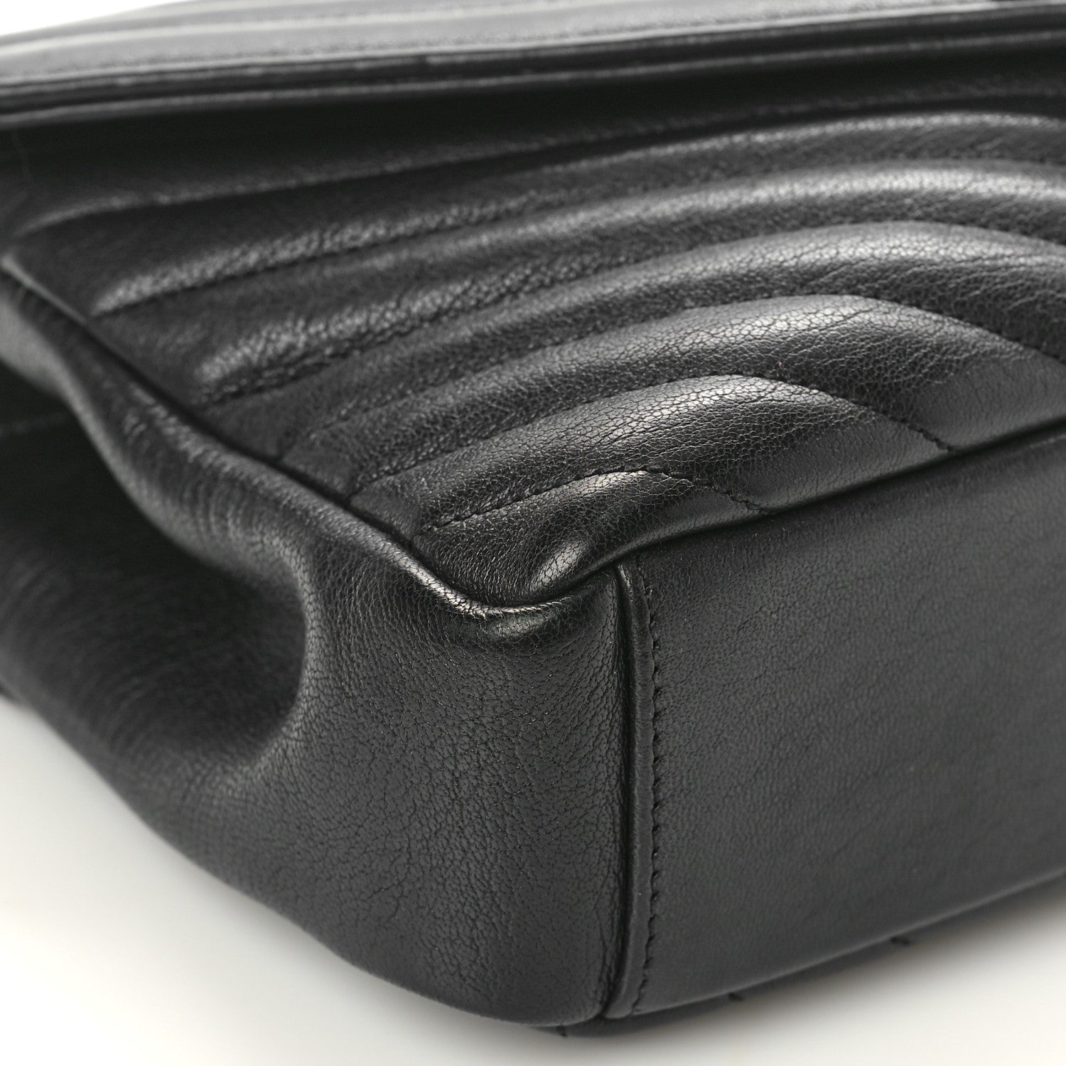 Saint Laurent Sheepskin Matelasse Chevron Monogram Medium College Bag Black 10 of 11