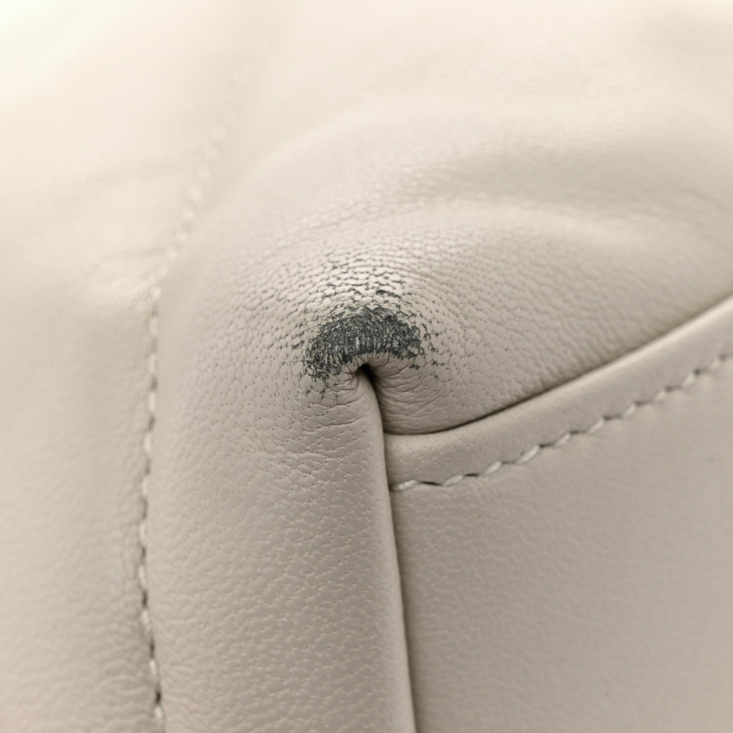 Saint Laurent Lambskin Quilted Small Loulou Puffer Monogram Chain Satchel Blanc Vintage 11 of 12