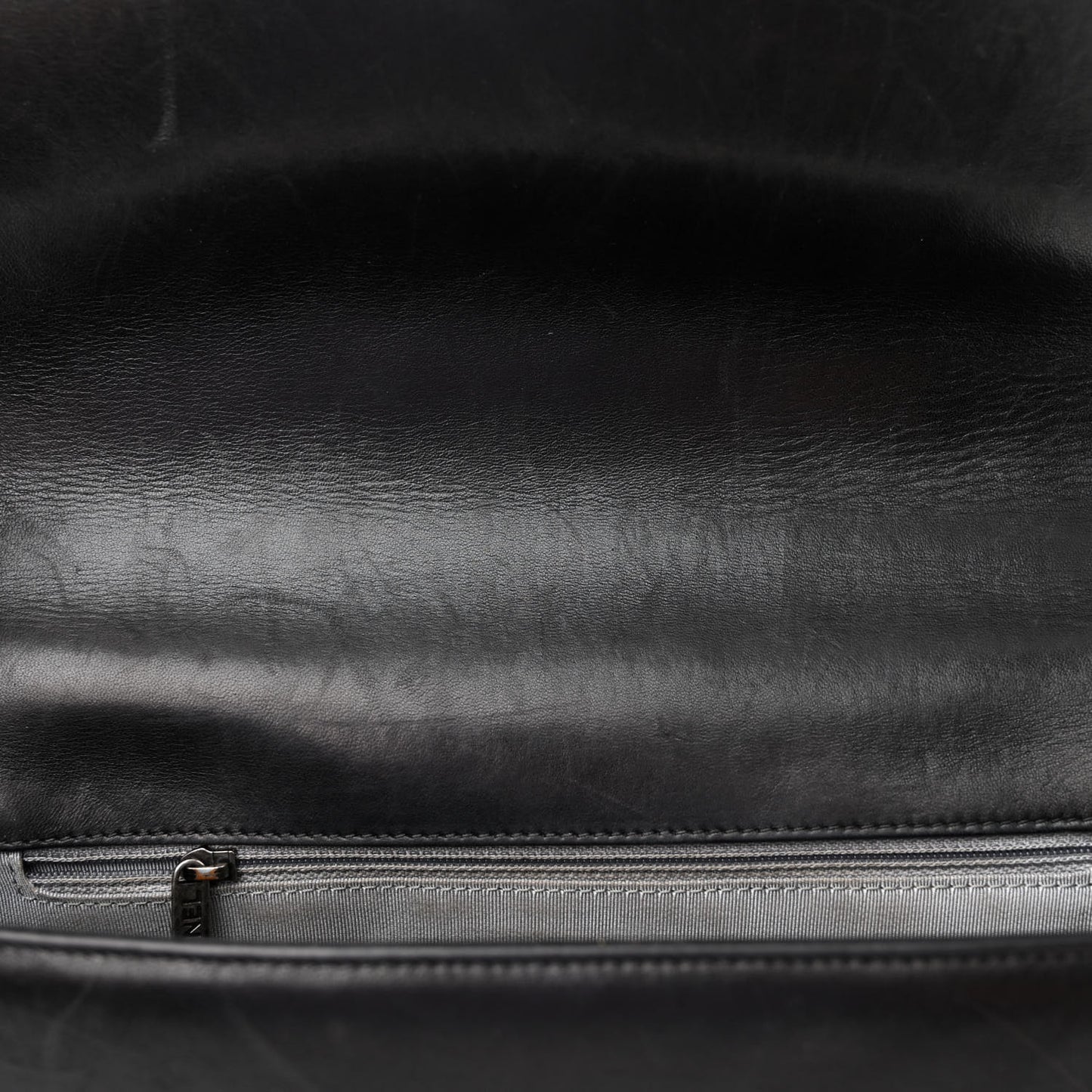 Calfskin Quilted Large Boy Flap Black