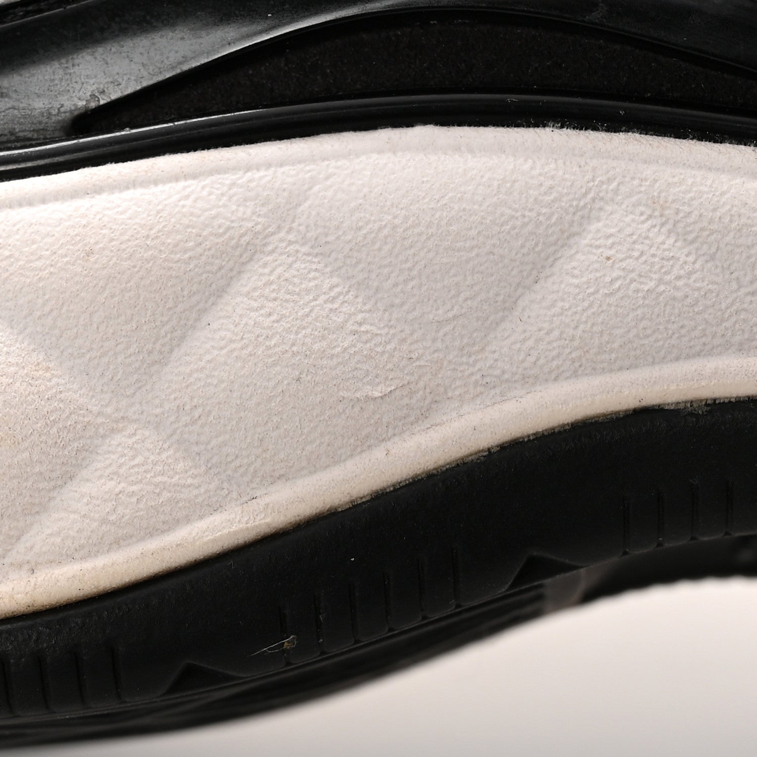 Chanel Fabric Suede Calfskin CC Sneakers 40 Gray 11 of 13