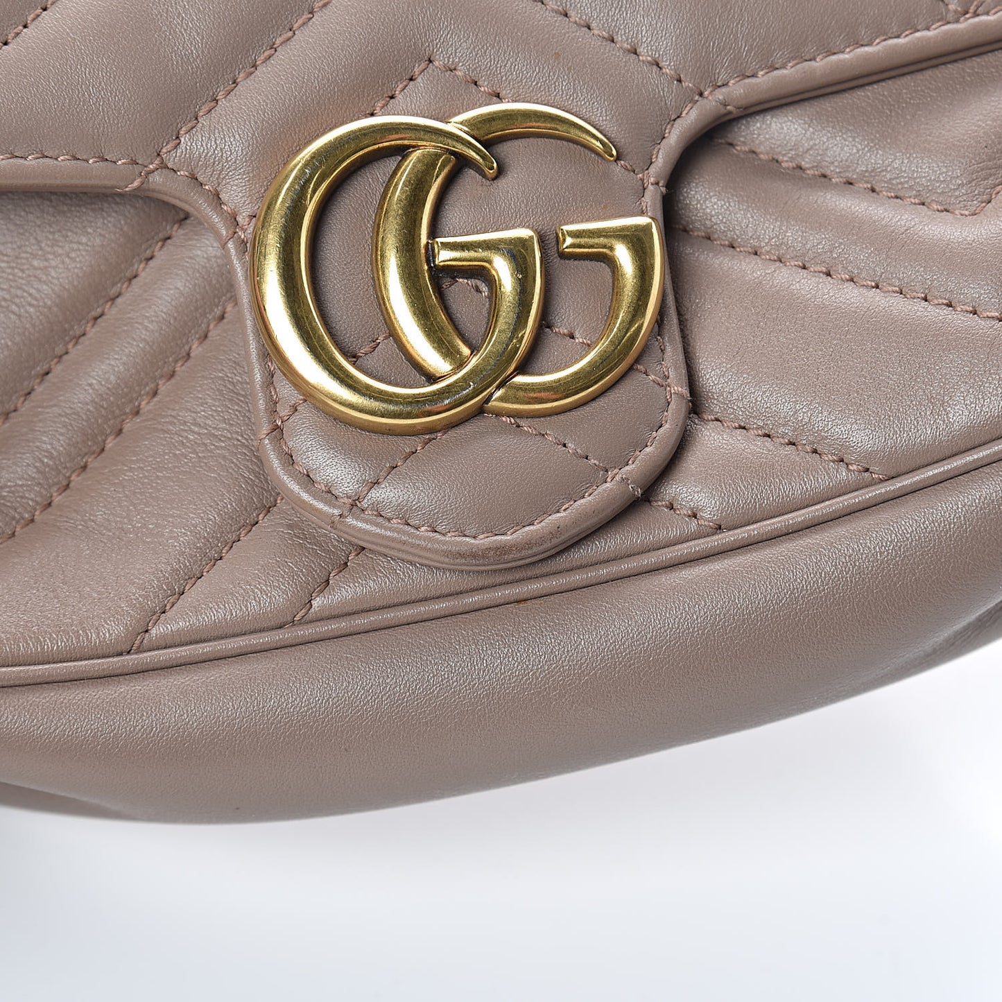 Calfskin Matelasse Super Mini GG Marmont Shoulder Bag Porcelain Rose