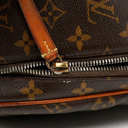 Louis Vuitton Monogram King Size Toiletry Bag 9 of 12