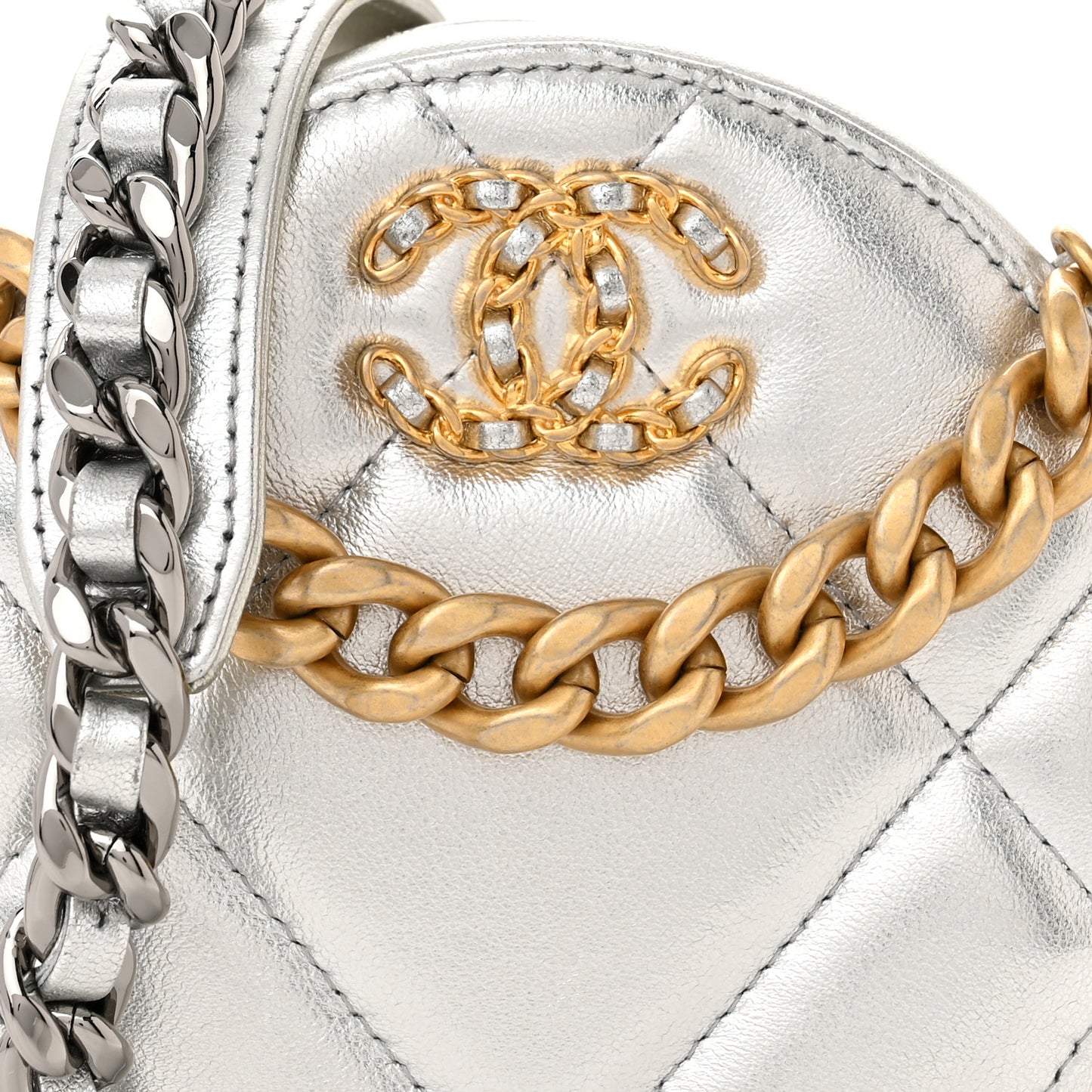 Metallic Lambskin Quilted Chanel 19 Round Clutch With Chain Silver