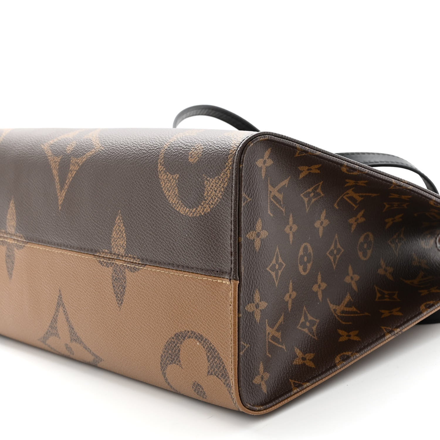 Louis Vuitton Reverse Monogram Giant Onthego MM 9 of 9