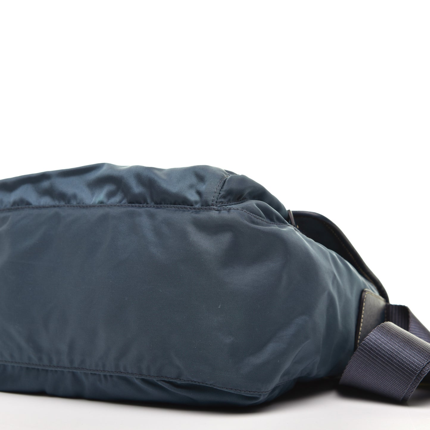 Nylon Vela Messenger Bag Blue