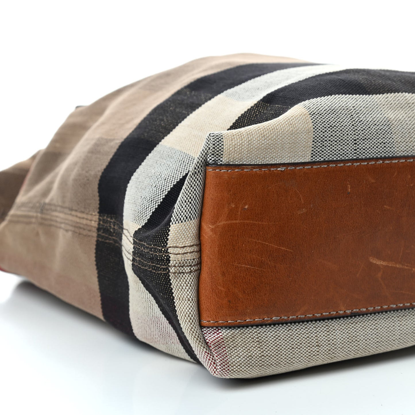 Canvas Mega Check Medium Tottenham Brit Tote Saddle Brown