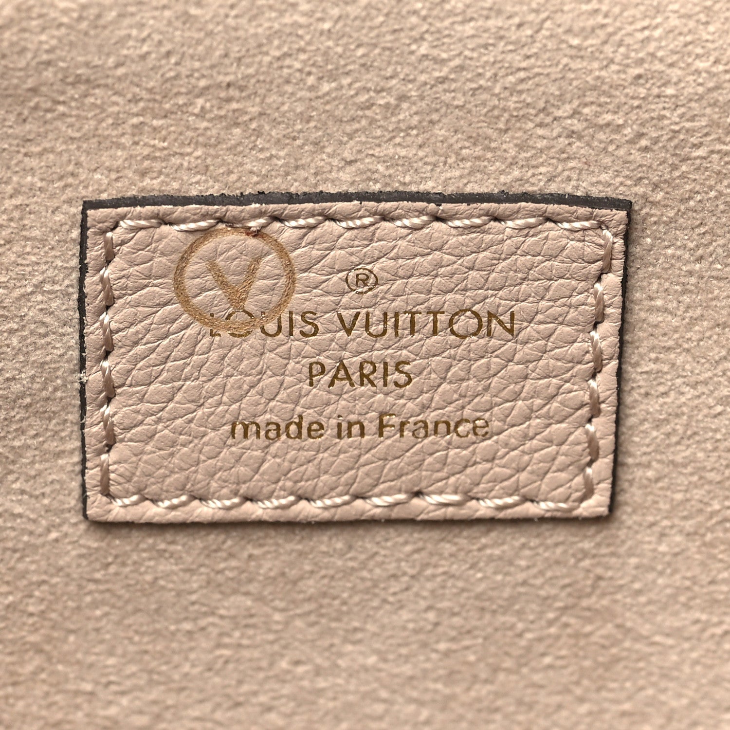 Louis Vuitton Grained Calfskin Lockme Oxford Greige 6 of 10