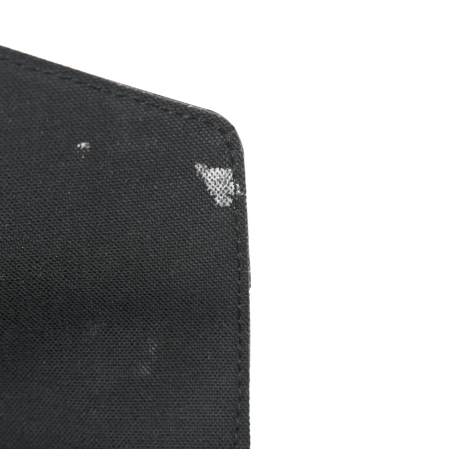 Louis Vuitton Monogram World Tour Pochette 13 of 14