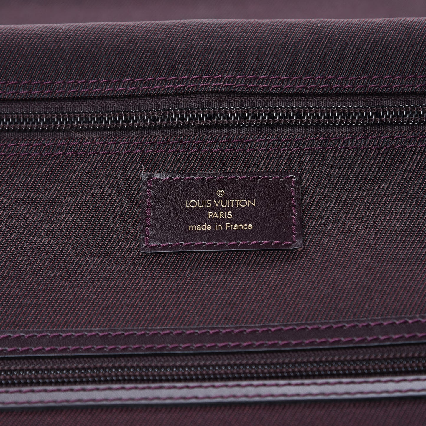 Taiga Nylon 2 Hanger Garment Carrier Bordeaux
