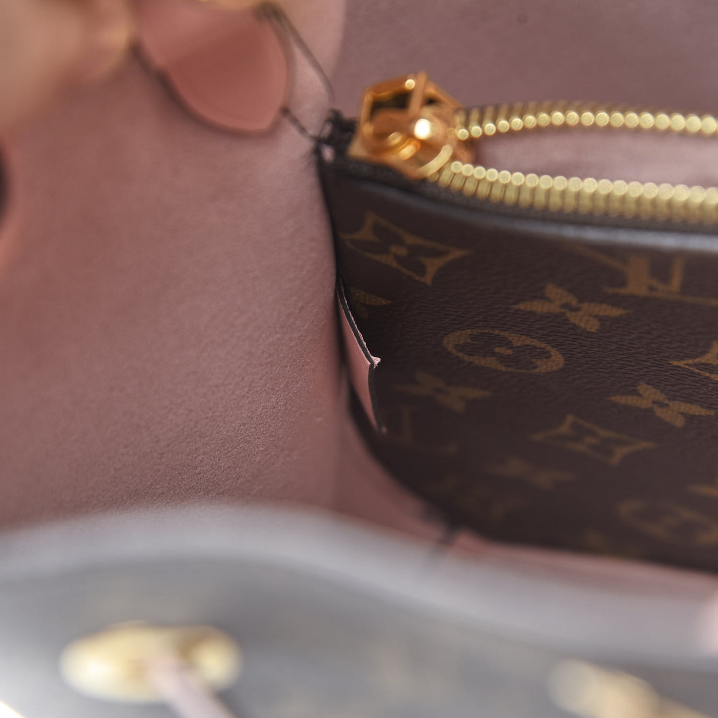 Monogram Neonoe MM Rose Poudre