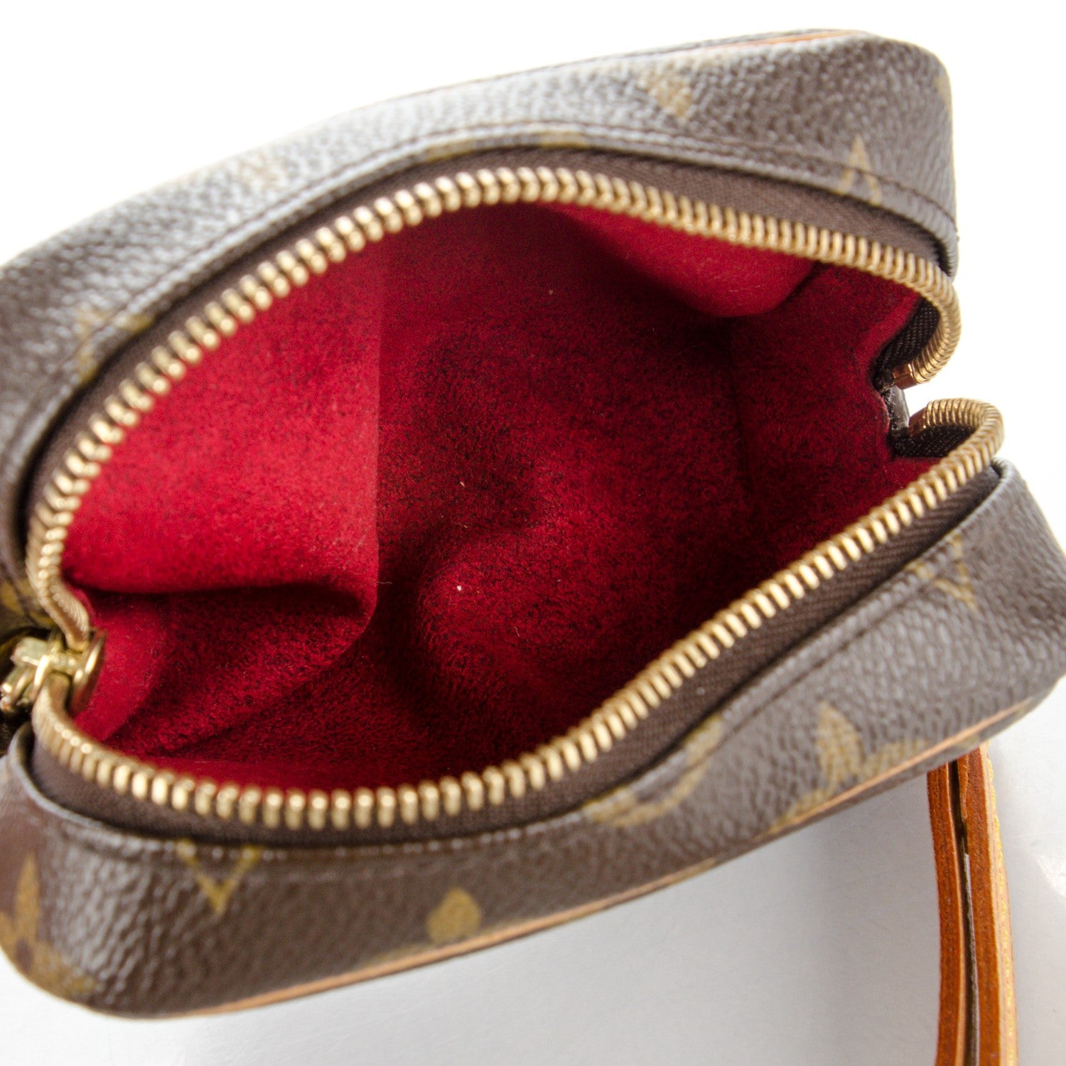 Louis Vuitton Monogram Wapity 5 of 7