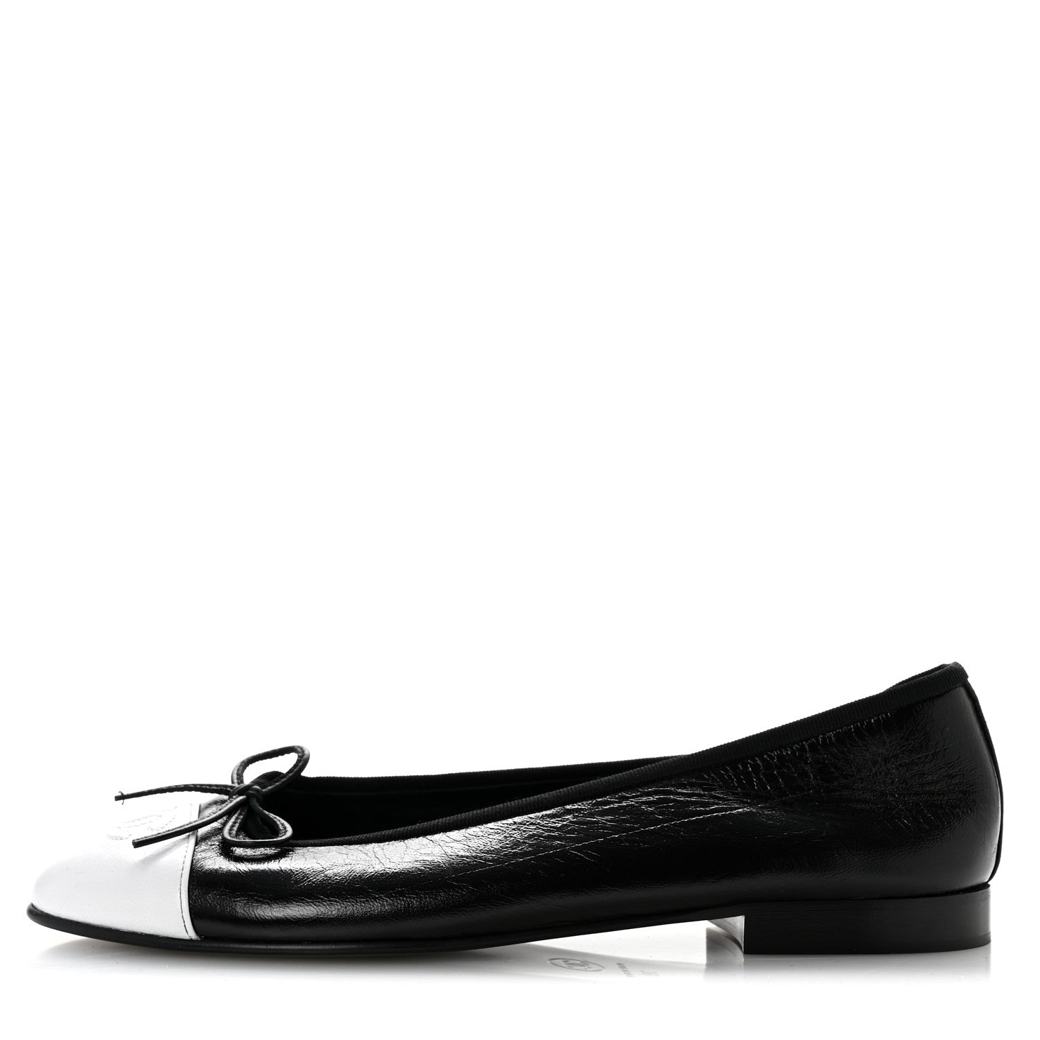Chanel Crumpled Shiny Lambskin Cap Toe CC Ballerina Flats 39 Black White 1 of 9