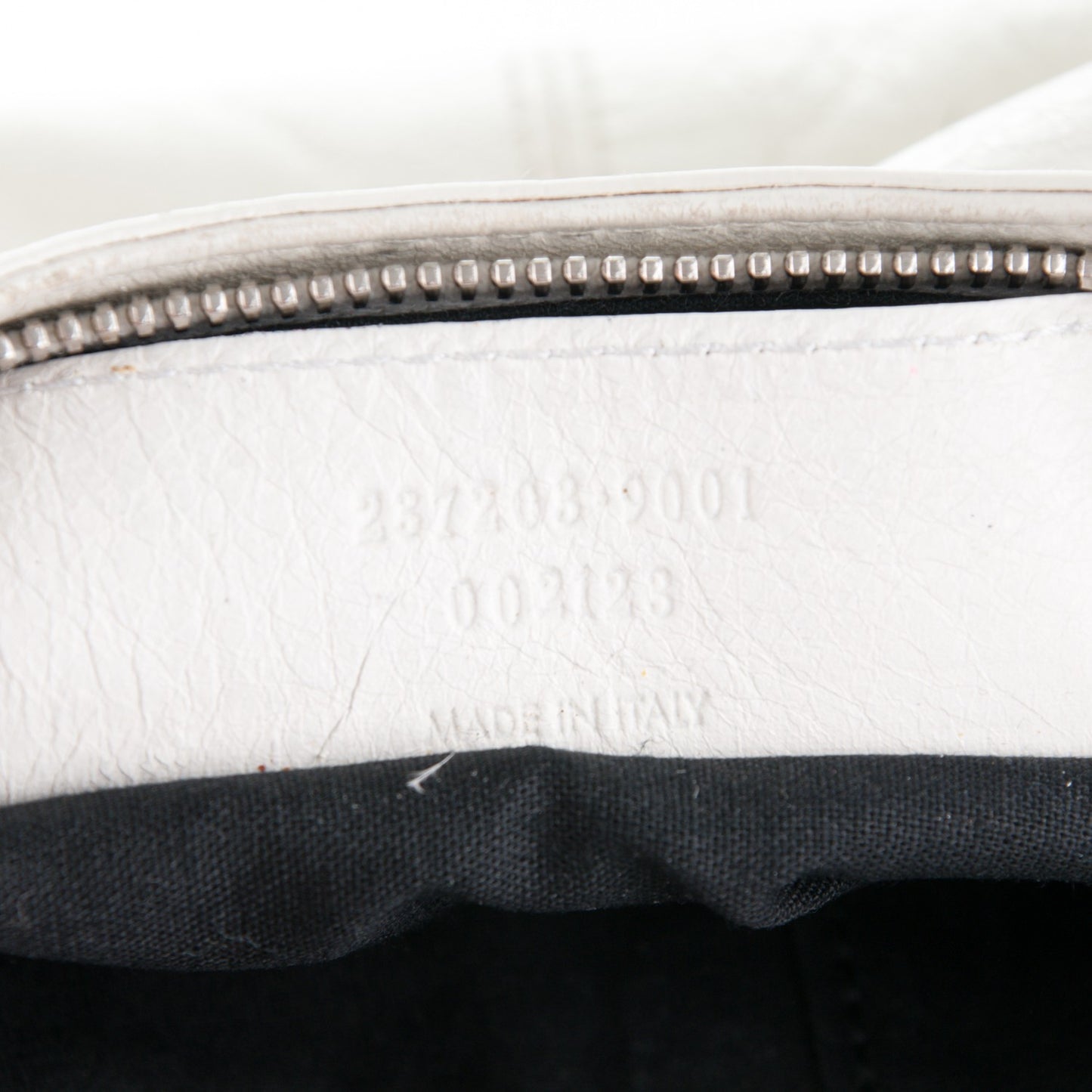 Agneau Giant 12 Silver Hardware Hip White