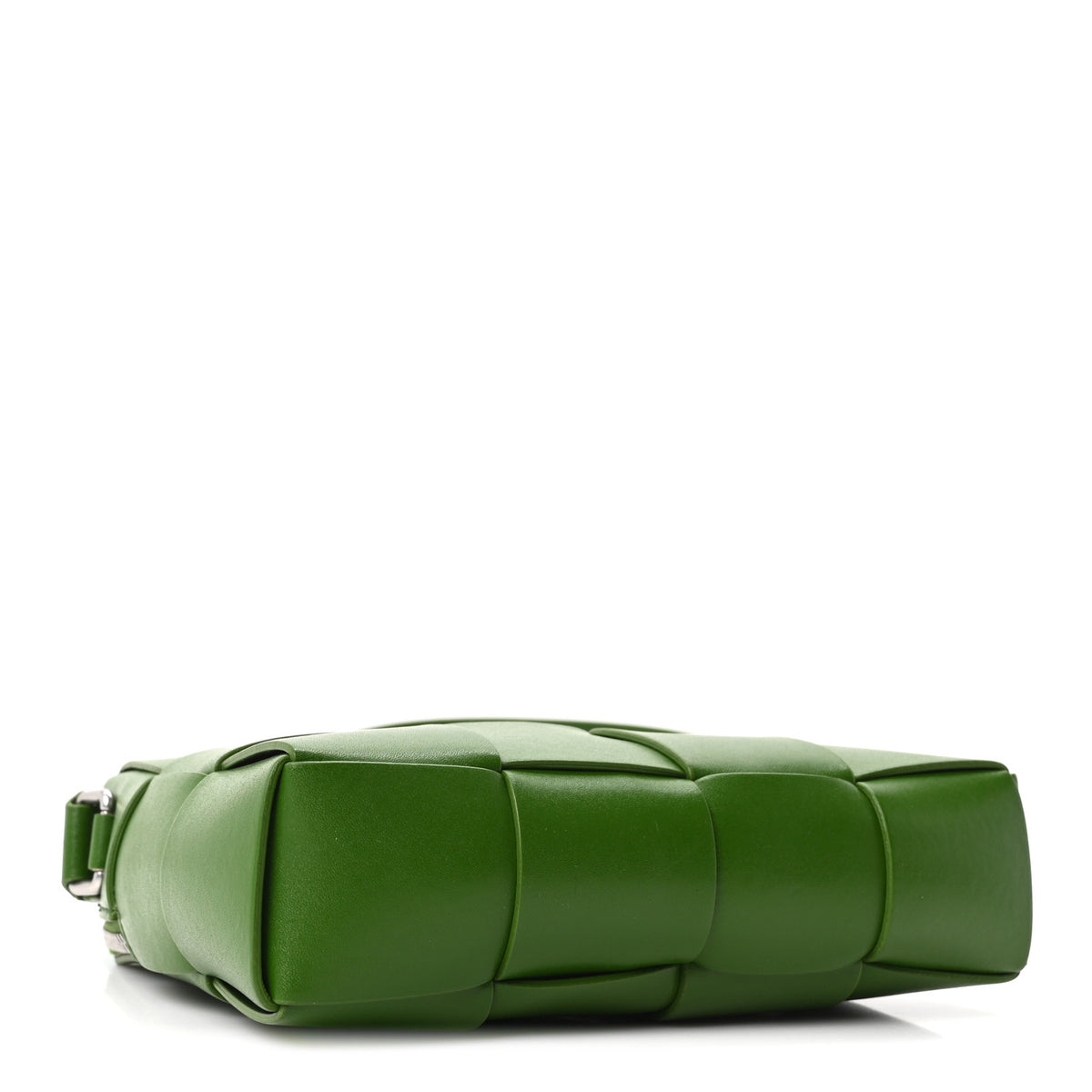 Bottega Veneta Calfskin Maxi Intrecciato Cassette Camera Bag Avocado 4 of 10