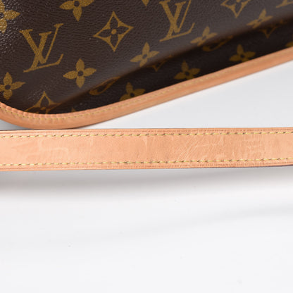 Louis Vuitton Monogram Menilmontant MM 8 of 9