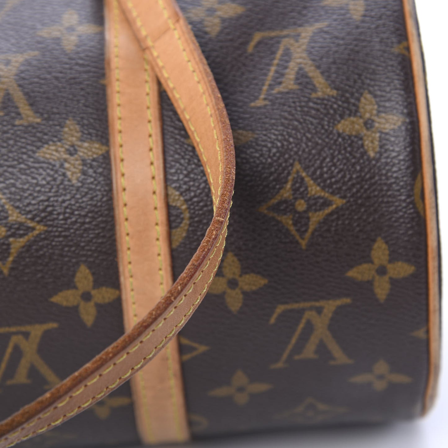 Monogram Papillon 26