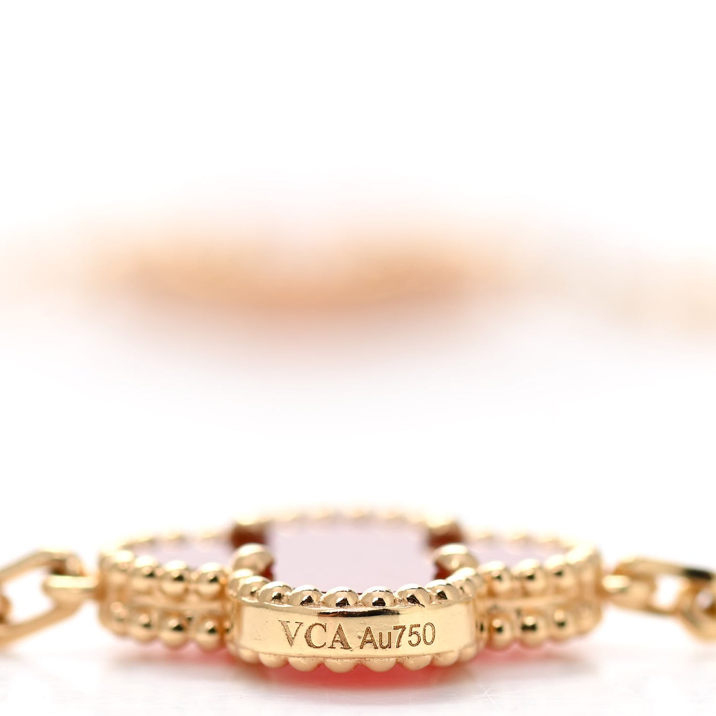 18K Yellow Gold Carnelian 10 Motifs Vintage Alhambra Necklace
