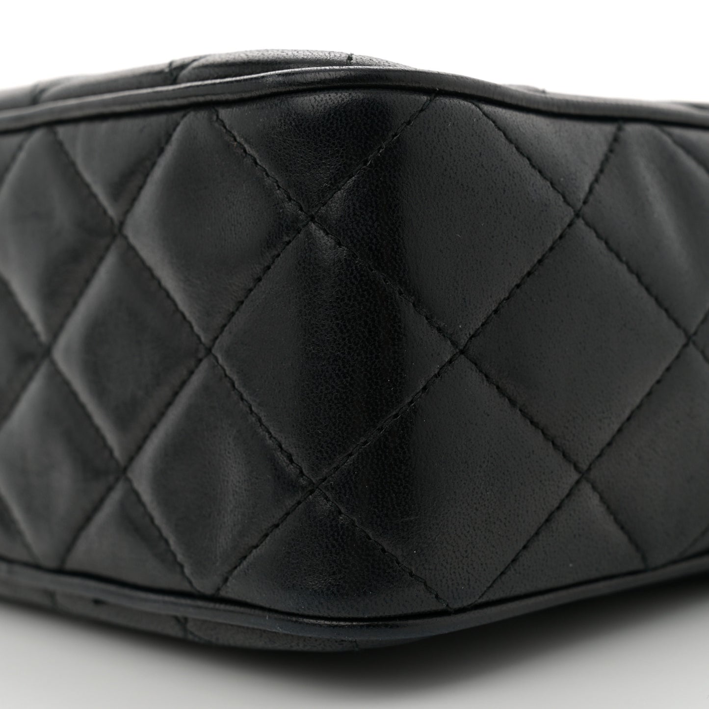 Lambskin Quilted Small Diamond CC Camera Case Black