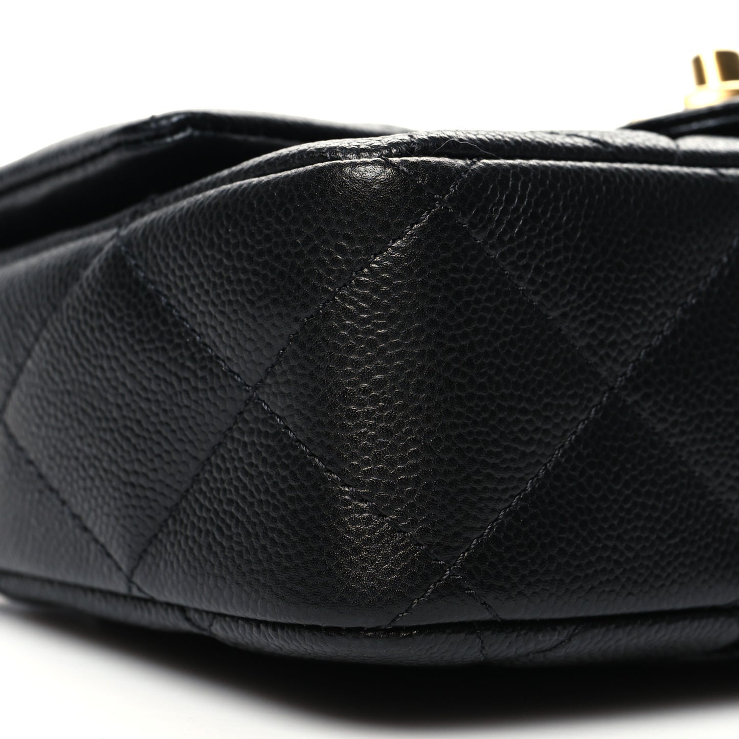 Caviar Quilted Mini Sweetheart Flap Black
